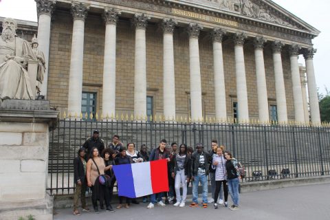Les jeunes à la découverte des lieux de pouvoir et de Paris!